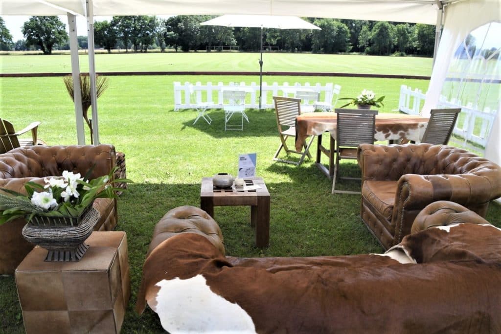 The fieldside lounge